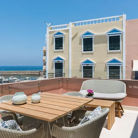 Avra Venetian Harbour Apartment
