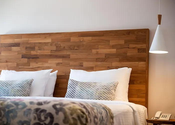 Avra Venetian Harbour *