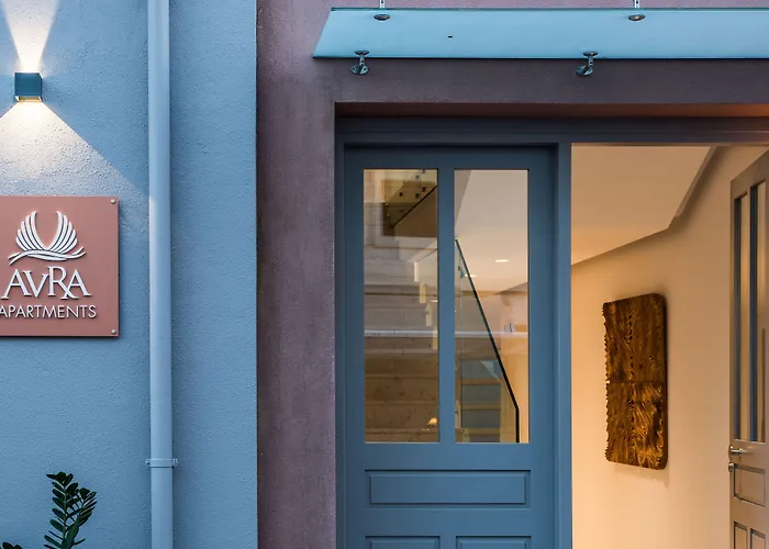 Avra Venetian Harbour Appartamento *