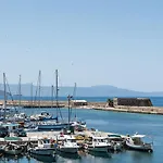 Daire Avra Venetian Harbour