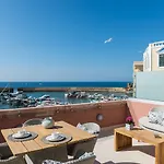 Avra Venetian Harbour Apartment *