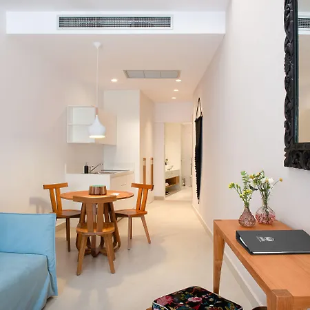 Avra Venetian Harbour חאניה