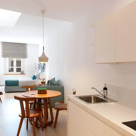 Aparthotel Avra Venetian Harbour 4*