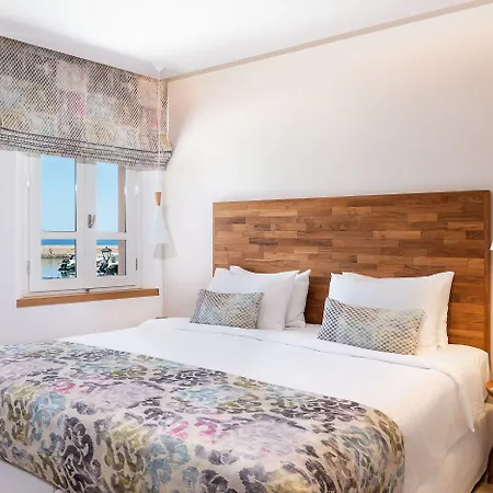 Avra Venetian Harbour Apartament *