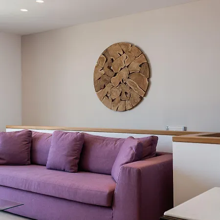 Avra Venetian Harbour Aparthotel Chania (Crete)
