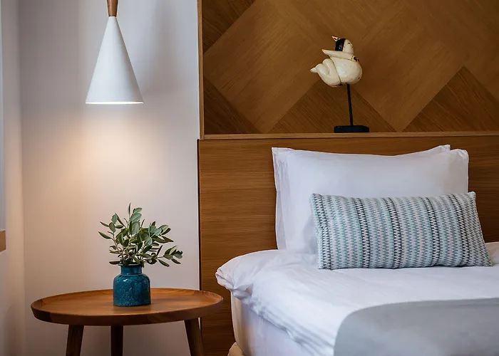 Avra Venetian Harbour Apartament