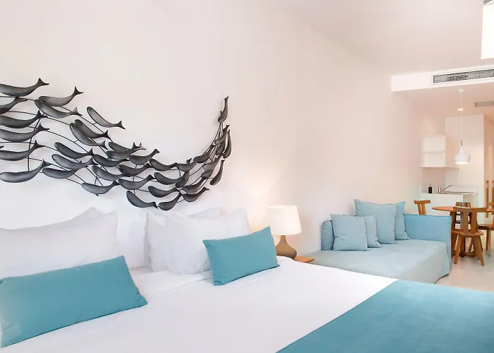 Avra Venetian Harbour Apartament *