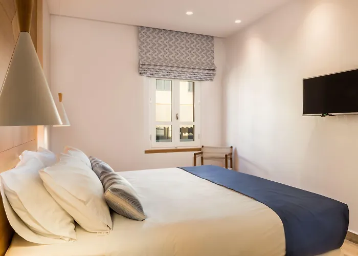 Avra Venetian Harbour Apartament *