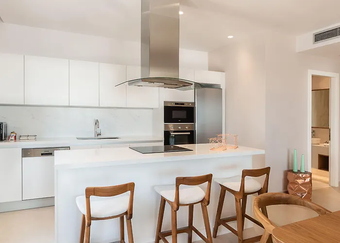 Avra Venetian Harbour Apartament *