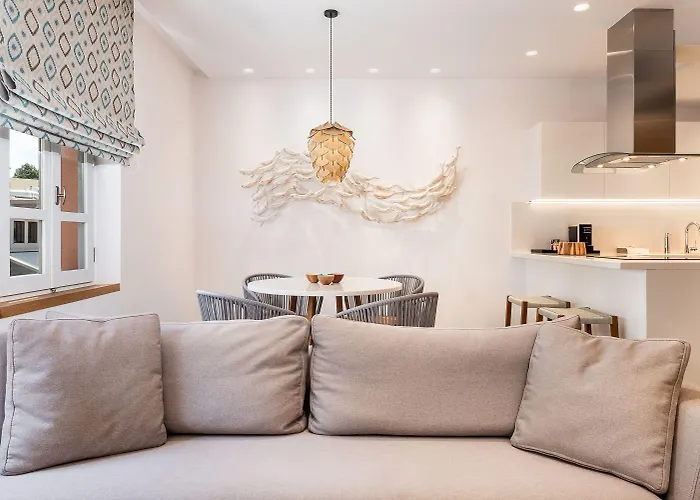 Avra Venetian Harbour Apartament *