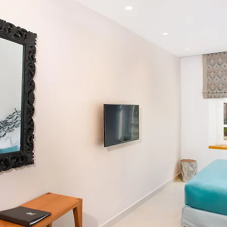 Avra Venetian Harbour La Canée