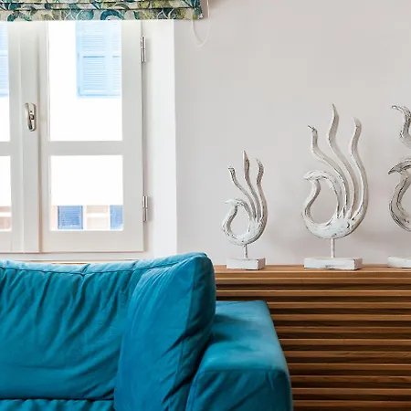 Avra Venetian Harbour La Canée