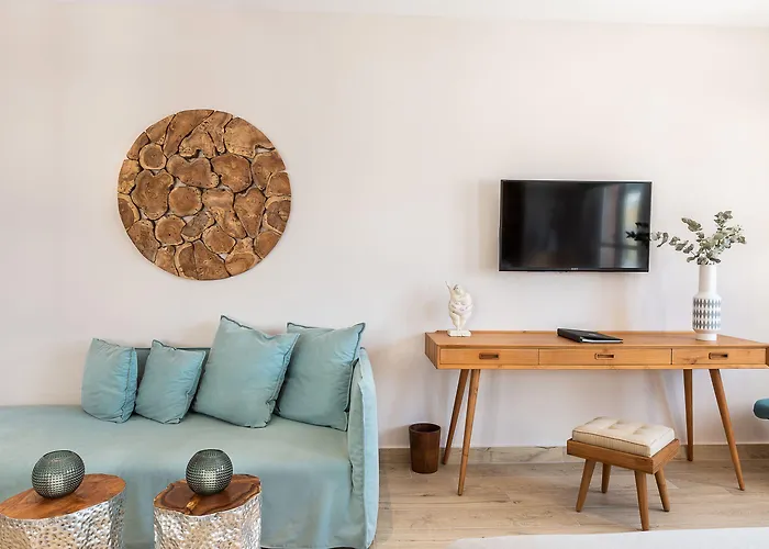 Avra Venetian Harbour