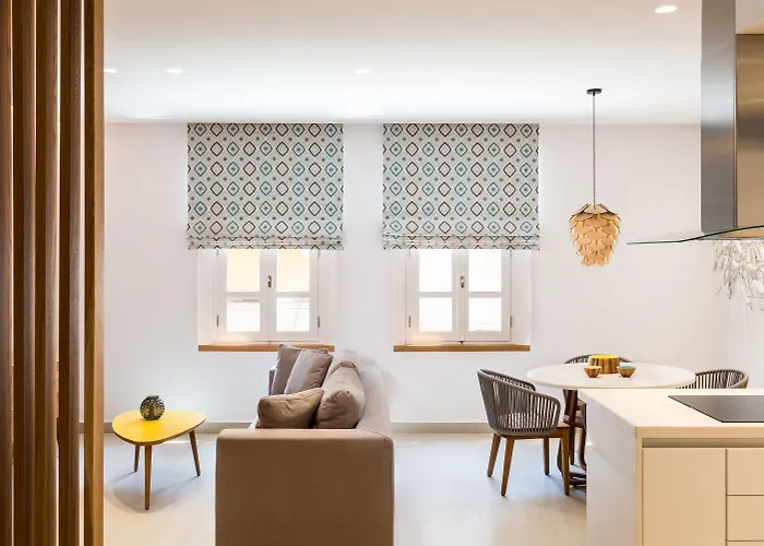 Lejlighed Avra Venetian Harbour