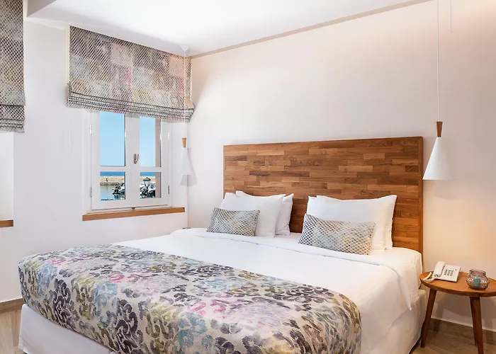 Avra Venetian Harbour Апартаменты *