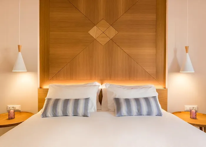 Апартаменты Avra Venetian Harbour